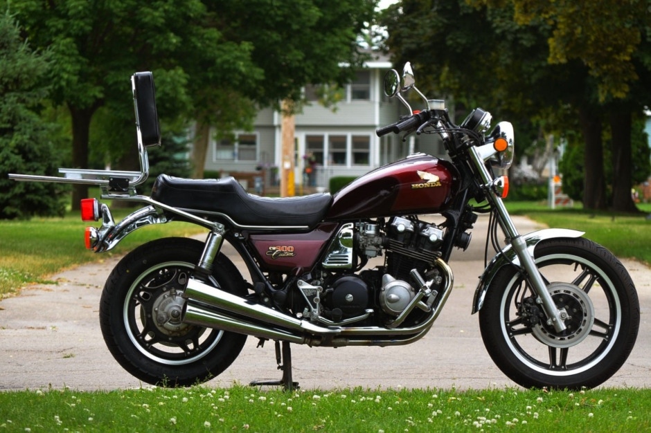 Мотоцикл Honda CB900C Custom 1982 с 10-скоростной коробкой