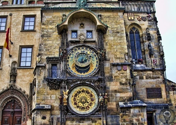 Загадка пражских часов Наверное, нет в Праге более мистического и леденящего кровь символа средневековья, чем астрономические часы. Это удивительное творение хранит в себе страшную историю