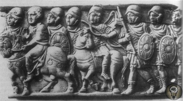 Аварские войны императора Маврикия Авары в Подунавье После 588 года на севере Балкан царило временное затишье. Руки римлян по-прежнему были связаны войной против персов, и они продолжали