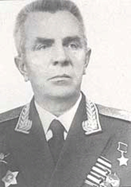 Григорий Жуков Григорий Никитич Жуков (25 января 1902 года, город Духовщина 15 декабря 1975 года, Москва) советский военачальник, Герой Советского Союза (29.05.1945). Генерал-майор