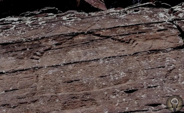 Древние рисунки Хакасии, которые можно заметить утром или на закате петроглифы на хребте Бояры Впервые интересная группа петроглифов в Хакасии на «священном» хребте Бояры, была обнаружена