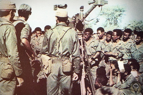 СОЦИАЛИСТИЧЕСКИЕ ВОЙНЫ. Сомали: развалившаяся страна непостроенного социализма. Война за «Великий Сомали» В 19771978 годах разразилась кровопролитная война между Эфиопией и Сомали; СССР вначале