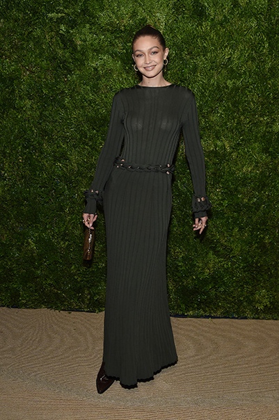 Эшли Грэм, сестры Хадид, Кэндис Свейнпол и другие на модной премии в Нью-Йорке. Часть 1 4 ноября, в Нью-Йорке состоялась 16-я церемония вручения премий CFDA/Vogue Fashion Fund Awards. Эти