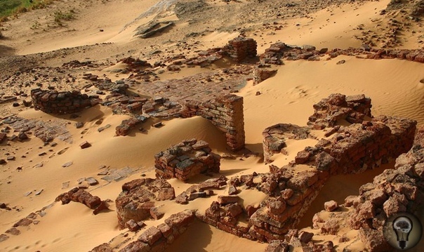 Мистические надписи в средневековом склепе  В современном Судане на восточном берегу Нила находятся развалины Старой Донголы древнего процветающего города средневековой Нубии. 900 лет назад
