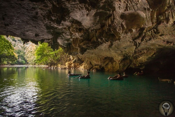 Пещеры Сибун - путь в загробный мир Пещеры Сибун это сеть природных подземных тоннелей, расположенных у одноименной реки и считающимися одним из входов в потусторонний мир. В основе этой теории
