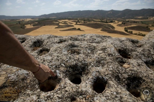 Испанские археологи обнаружили крупнейшее сооружение, построенное иберами В середине бронзового века, где-то между 2100 и 1500 годами до нашей эры, группа переселенцев заселилась на холме возле